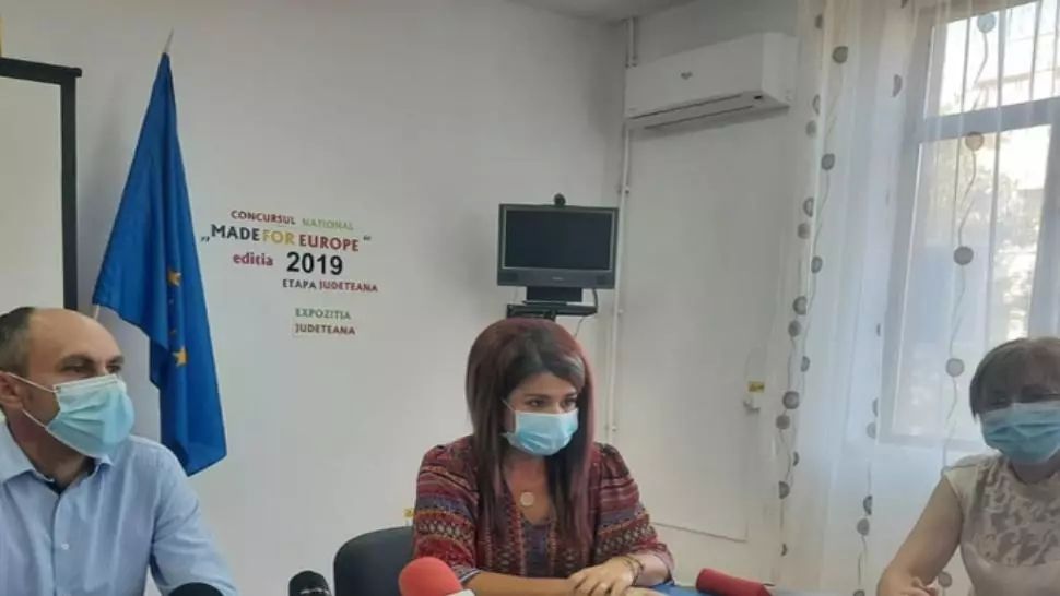 Majoritatea şcolilor din judeţul Olt se deschid după „scenariul galben", deşi rata de infectare este mare doar în şapte localităţi. Ce spune Inspectoratul Școlar