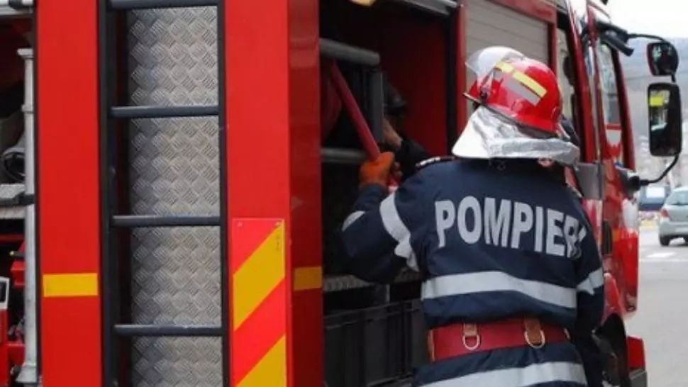 Trei persoane rănite în urma unei EXPLOZII produse la o fermă din Insula Mare a Brăilei