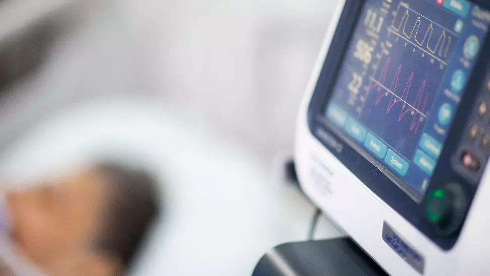 Simptomele terifiante ale unui tânăr infectat cu Covid: N-am simțit niciodată asemenea dureri. Începea ca o amorțeală... / Foto: Inquam Photos, Virgil Simonescu