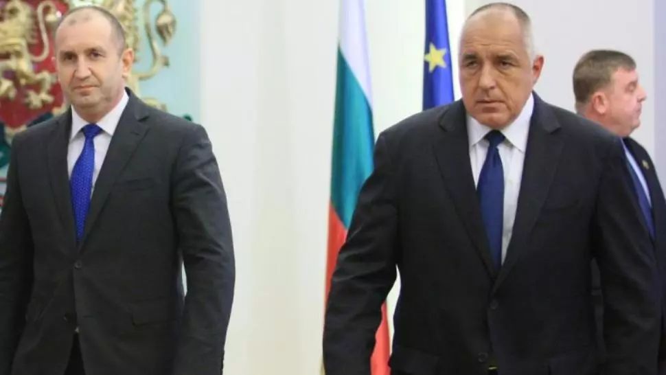 Rumen Radev și Boiko Borisov, președintele și premierul Bulgariei Foto: Euractiv.com