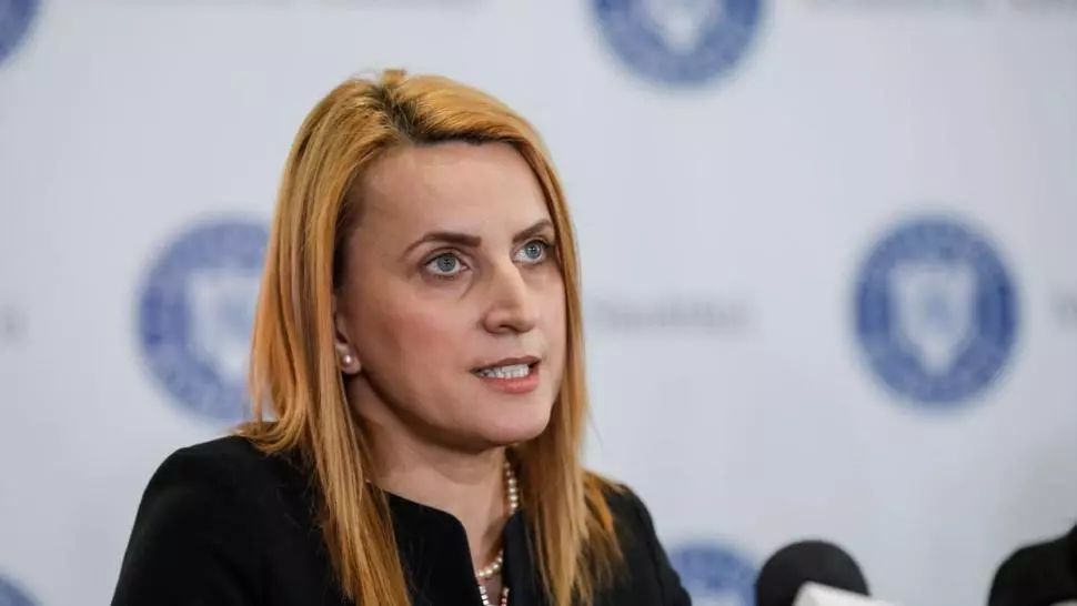 Beatrice Mahler, managerul Marius Nasta