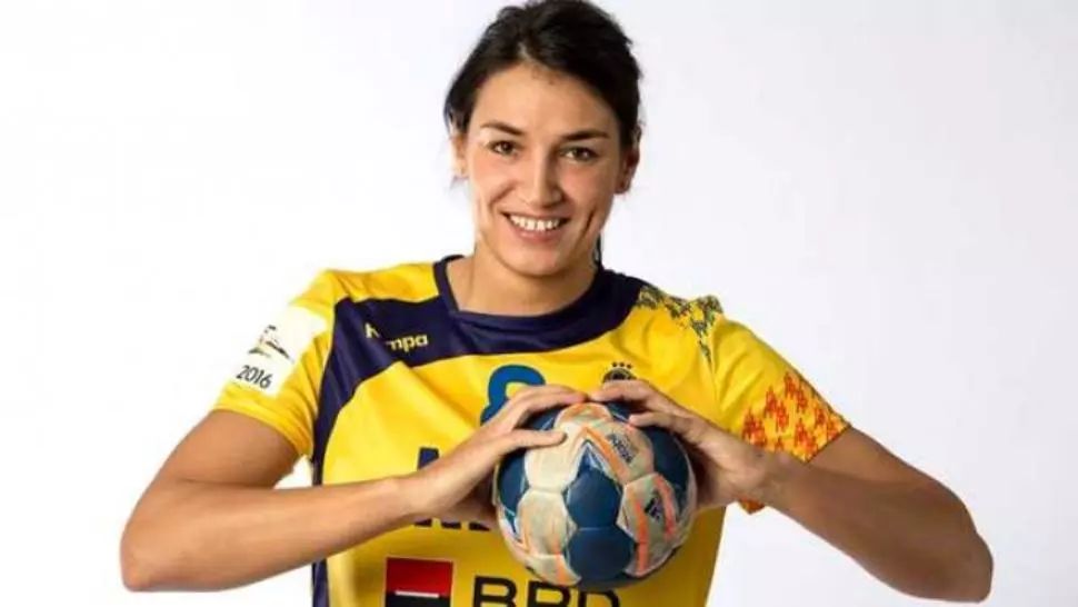 Cristina Neagu, decorată cu Ordinul Naţional Serviciul Credincios, în grad de Cavaler: „Este o zi memorabilă pentru mine”