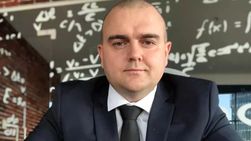 DESPRE Educație și Cyberbullying în zodia COVID-19. Un interviu cu Alin Chiriac