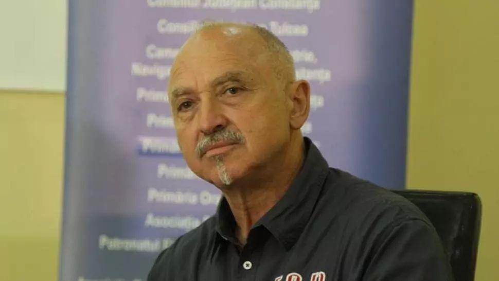 EXCLUSIV FOTO | Paul Neagu, antrenorul lotului olimpic de bob, acuzat că bea alcool: “Vrei să bei ceva? Hai la noi”