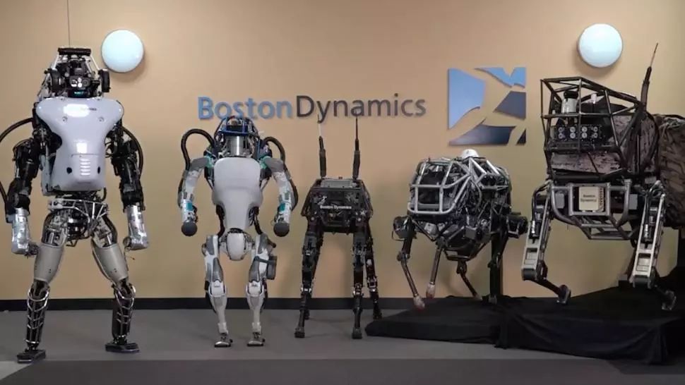 Un gigant din industria auto preia una dintre cele mai cunoscute companii producătoare de roboți