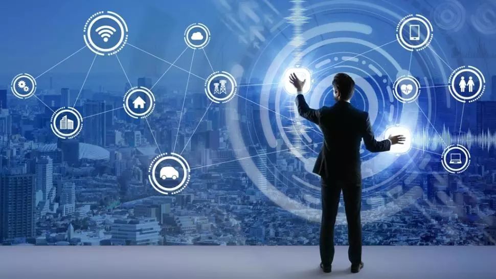 Click‑ul înlocuiește ghișeul: cum digitalizarea schimbă administrațiile europene și ce poate învăța România