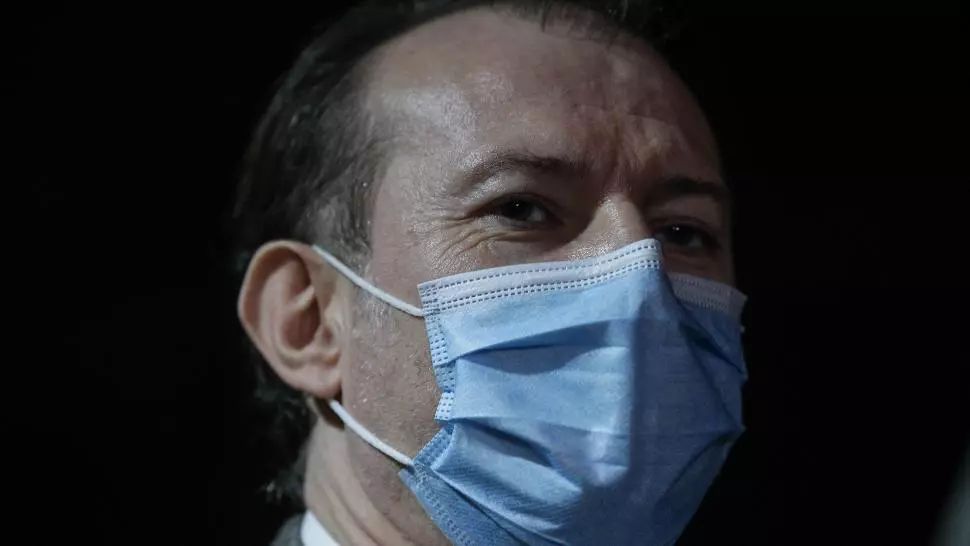 Florin Cîțu: „După 10 luni de la primul caz de infectare din România, începe lupta prin care ne putem recâștiga viața normală”