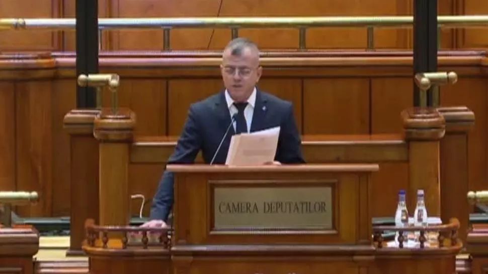 Deputații au depus jurământul pentru noul mandat