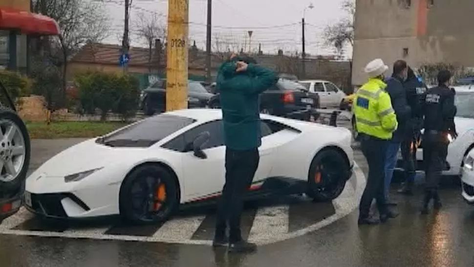 Bolid de 1 milion de lei furat din Germania, găsit în România. Detaliul care i-a șocat pe polițiști 