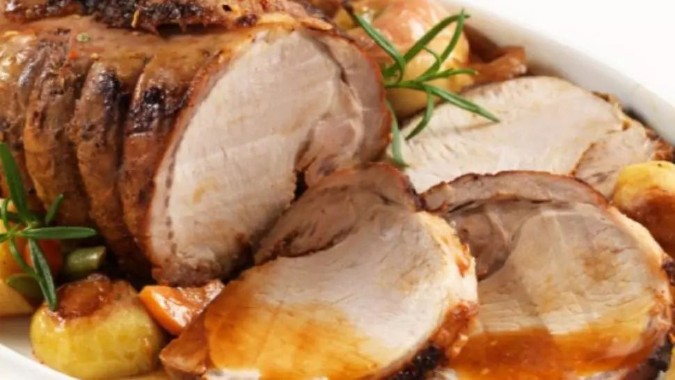 Rețete de Crăciun. Cum faci cea mai bună friptură de porc