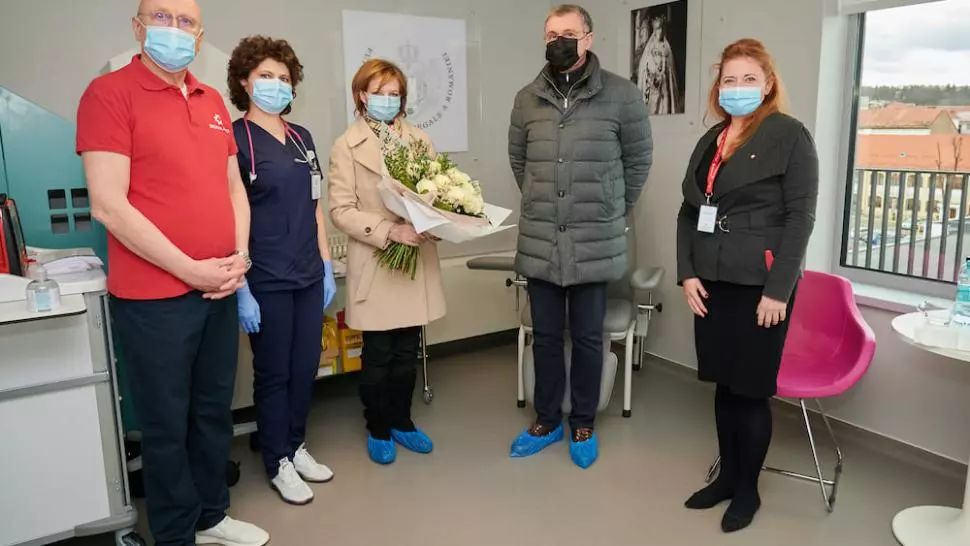 familia regala la vaccinare/sursa foto: pagina oficiala de Facebook