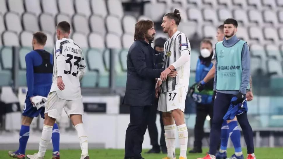 Andrea Pirlo, cuvinte de laudă pentru Radu Drăgușin: “S-a descurcat foarte bine și și-a demonstrat calitățile!”