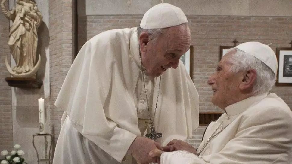 Papa Francisc, în vizită la papa emerit Benedict XVI în 28 noiembrie 2020  Foto: VaticanNews.va