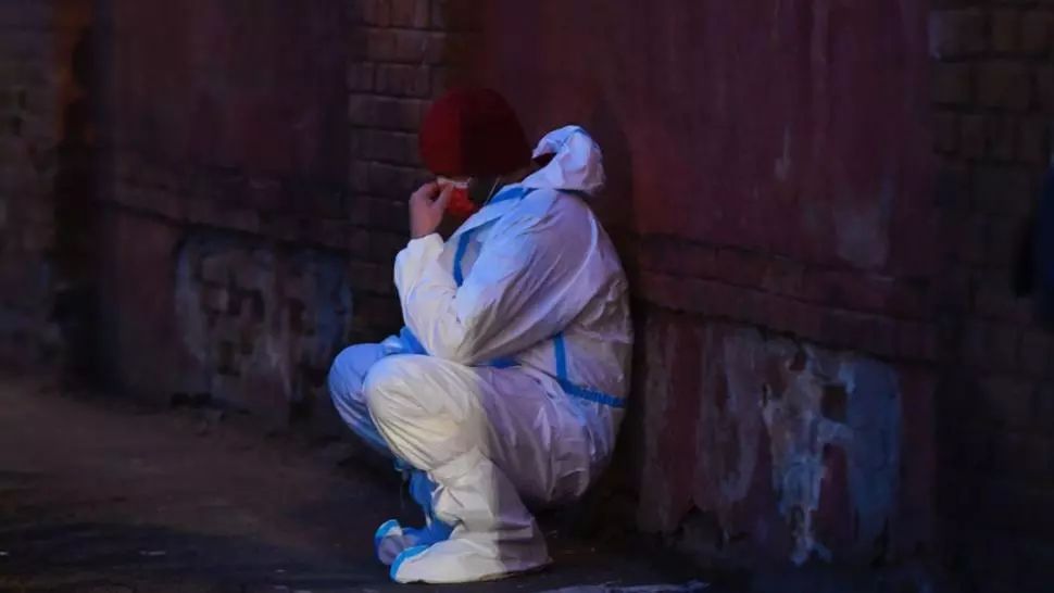 Imagine surprinsă după incendiul de la Matei Balș