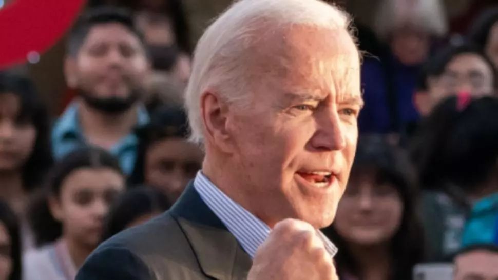 Transgendenderii vor putea fi din nou parte a Armatei SUA. Decizia lui Joe Biden