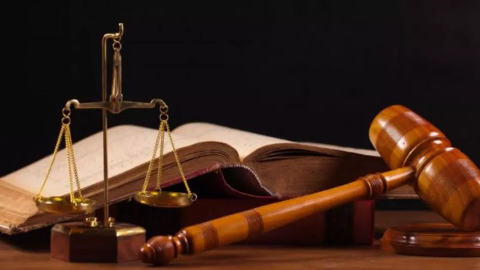 Zi de foc în Justiție. CONTESTAȚIA depusă de avocații lui Călin Georgescu la măsura controlului judiciar, judecată de magistrați