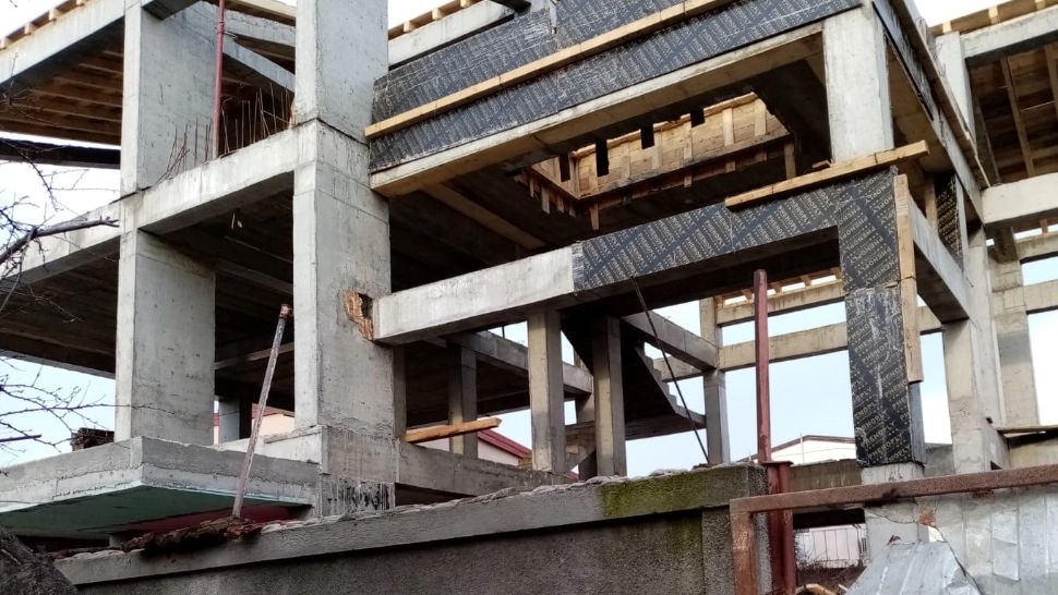 Imobil în construcție (foto: Emanuel Focșan)