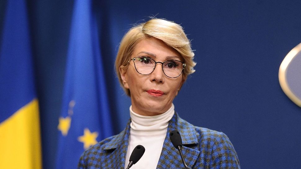Ministrul Muncii - Raluca Turcan