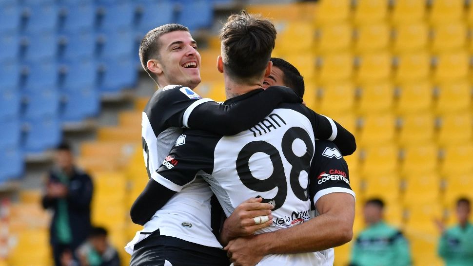 Valentin Mihăilă-Dennis Man-Parma