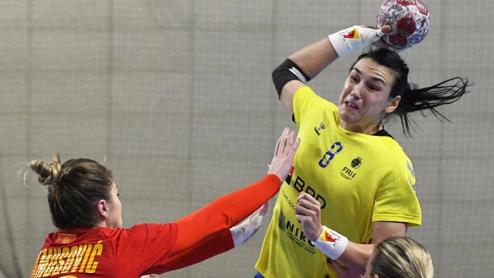 Scandalul momentului! Cristina Neagu, acuzată că a vrut să aranjeze meciul cu Muntenegru
