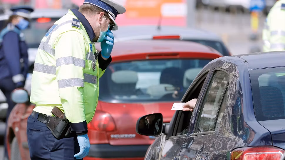 Controale Poliție respectare măsuri coronavirus Foto: Profi Media