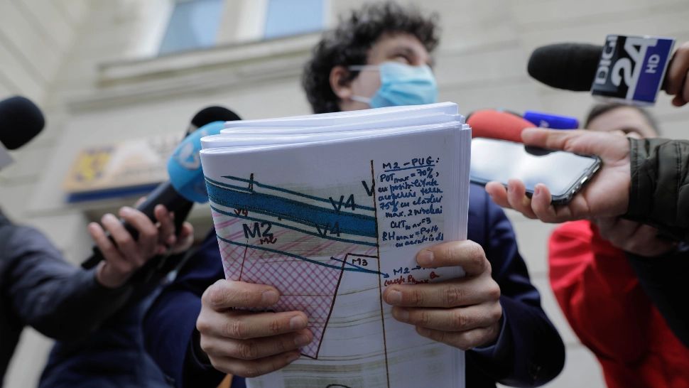 Nicușor Dan se duce la Cîțu să discute preluarea Elcen de către Primărie. Foto/Inquam Photo/Octav Ganea