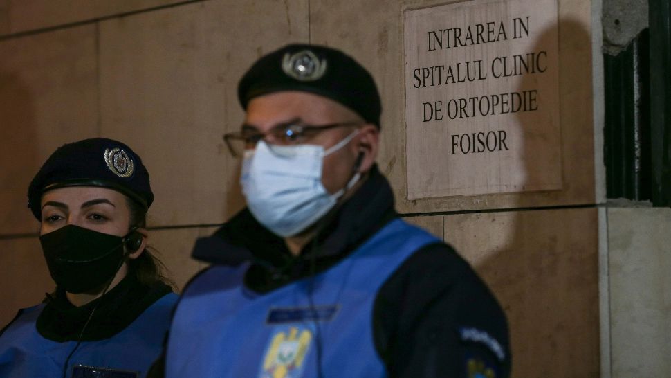 Evacuare Spital Foisor - sursa foto: Sabin Cirnovean, INQUAM