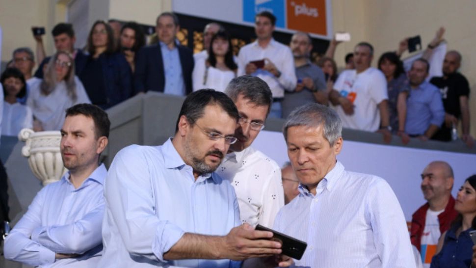 Cristian Ghinea, Dan Barna și Dacian Cioloș