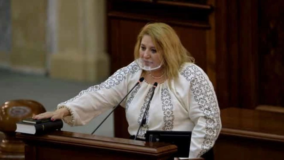 Diana Șoșoacă nu merge pe succesul discursului naționalist al lui Dragnea. Foto/Inquam