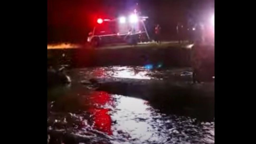 Un copil de 3 ani a murit înecat în râul Cerna din Hunedoara. Foto/Captură video