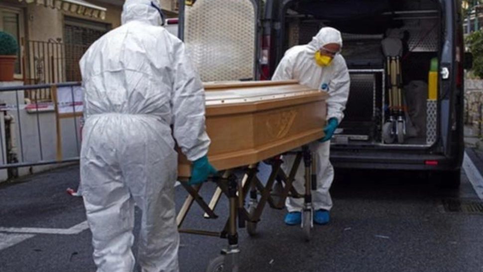 Normele privind îngroparea decedaților COVI, modificate după un an