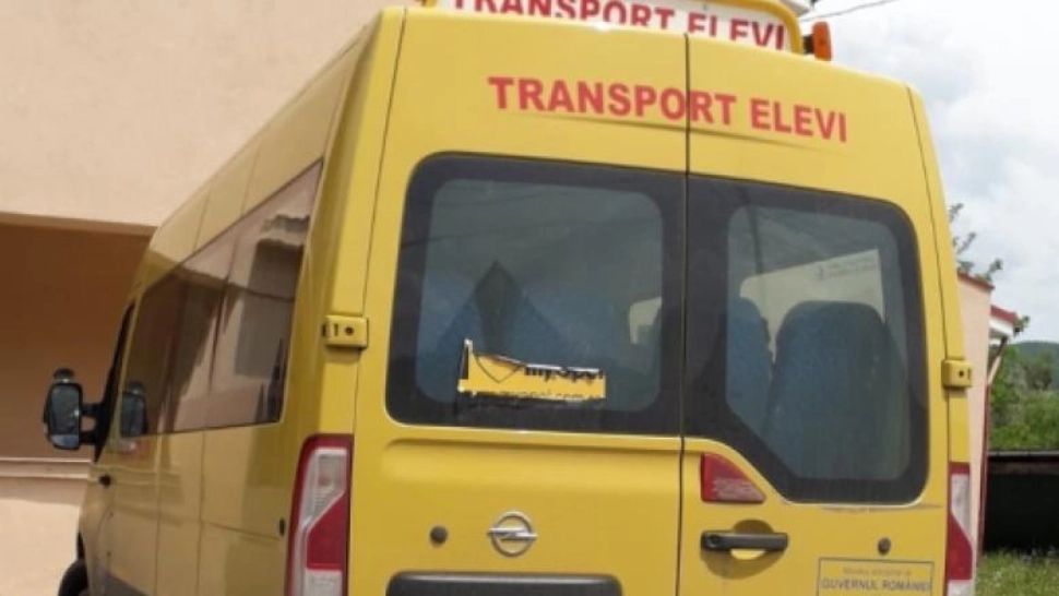 Transport elevi