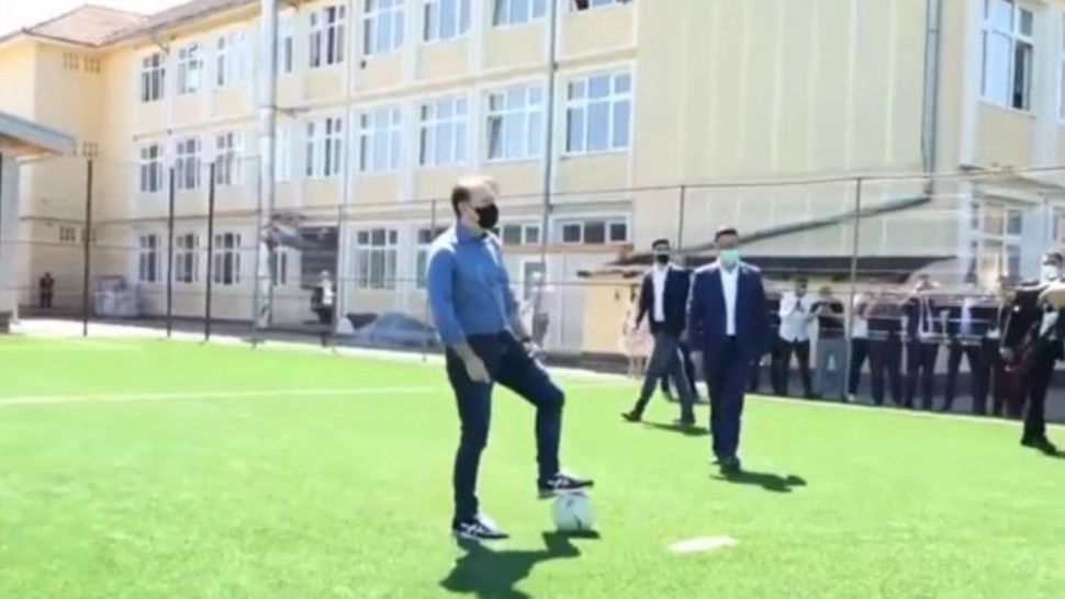 Florin Citu pe terenul de fotbal (sursă: FB/captura video)