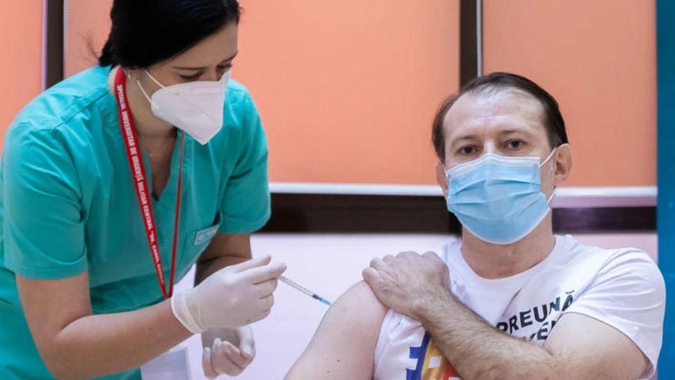 Premierul Florin Cîțu la vaccinare