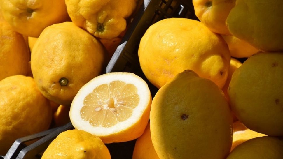 Alertă alimentară! Lămâi cu pesticide, retrase de la raft