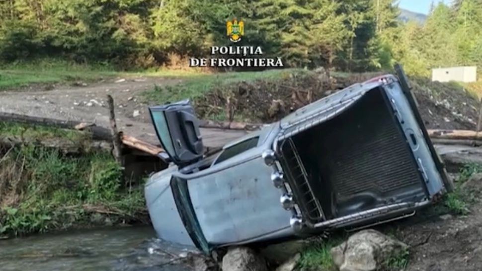 Mașină răsturnată / Captură foto