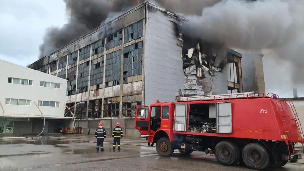 Un incendiu a izbucnit la o societate de incinerare a deşeurilor periculoase