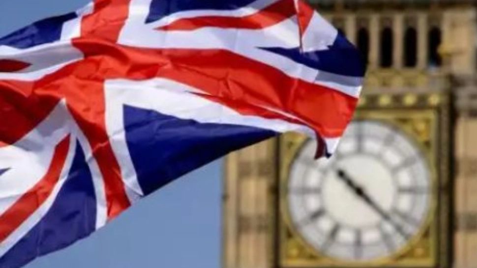 Marea Britanie a decis să introducă o taxă de 10 lire pentru cei care intră în țară