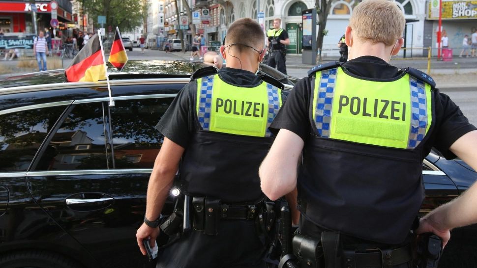 Două persoane au fost înjunghiate, luni, cu un cuţit, în oraşul german Erfurt / Foto: Profi Media