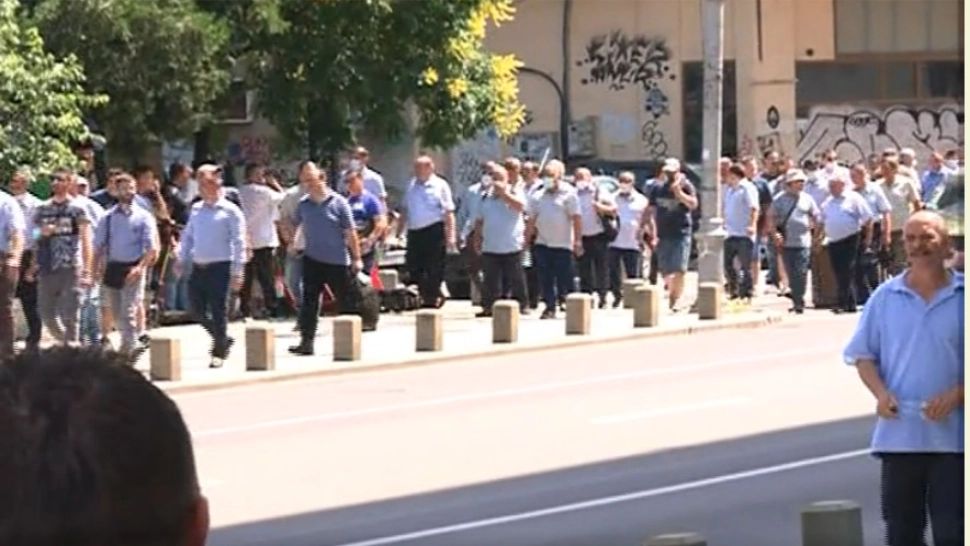Protest la Primăria Capitalei. Foto: captură Realitatea Plus