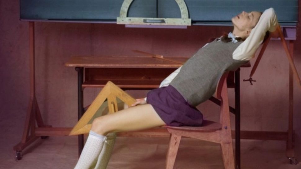 O femeie de 28 de ani este acuzată că a avut o relație de un an cu un elev de 16 ani