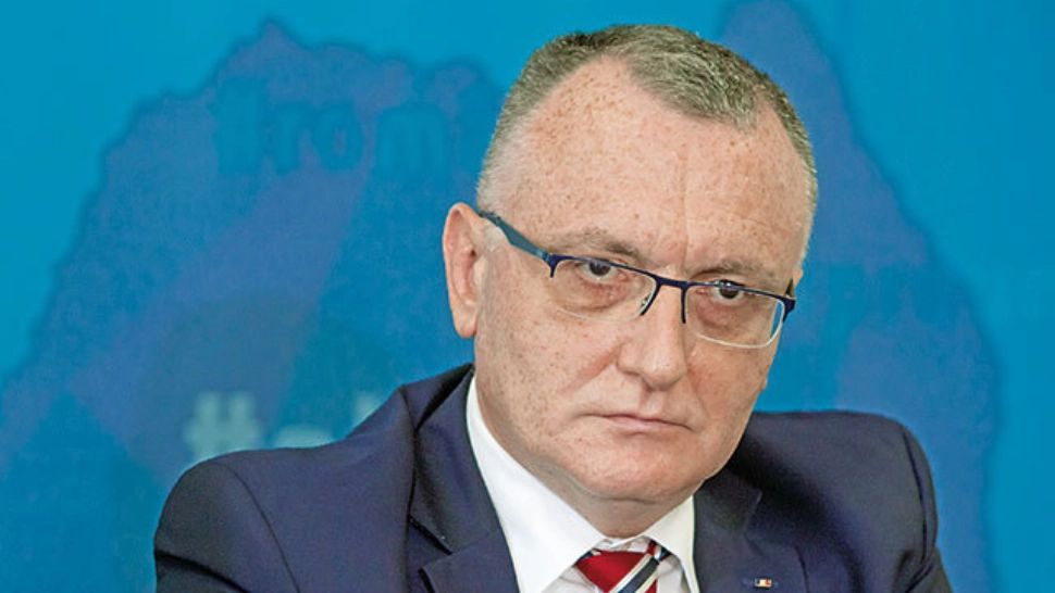 Ministrul Educației - Sorin Câmpeanu