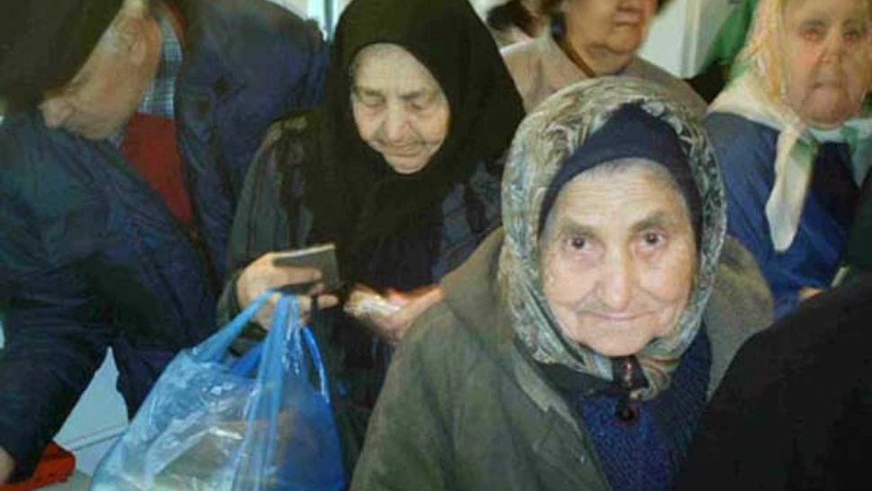 Pentru cei mai săraci români se anunță o iarnă grea