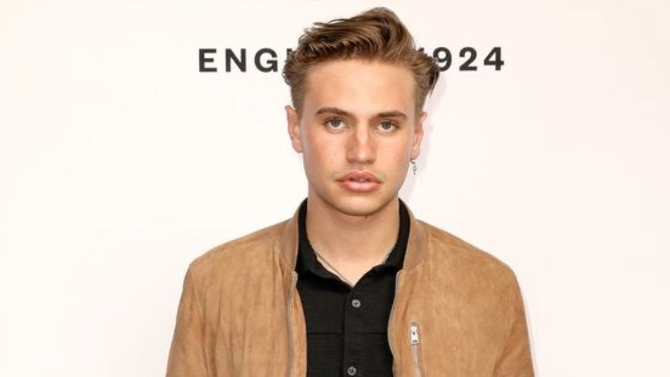 Daniel Mickelson 1997 - 2021