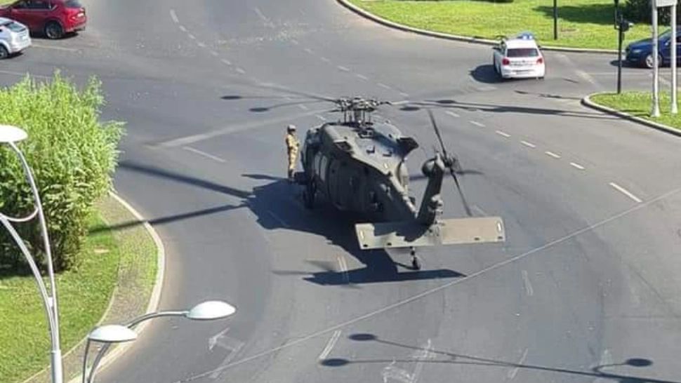 Elicopterul militar aterizat forțat 