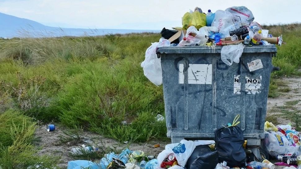 România ar putea recicla și borcanele sau sticlele de oțet. Foto/Arhivă