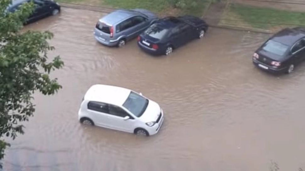 Străzi inundate, Mangalia / Foto: Facebook Meteoplus
