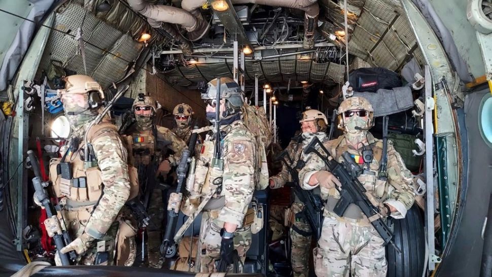 Încă un român a fost extras din Afganistan / Foto: MApN
