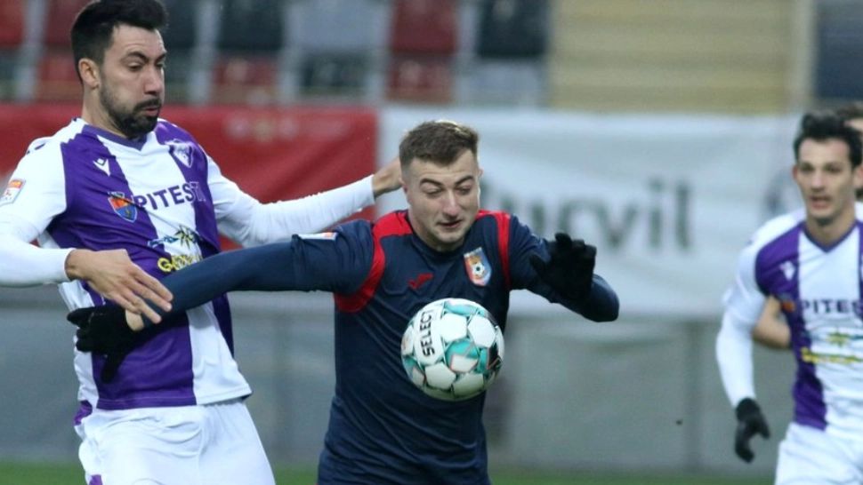 Daniel Popa în tricoul Chindiei 