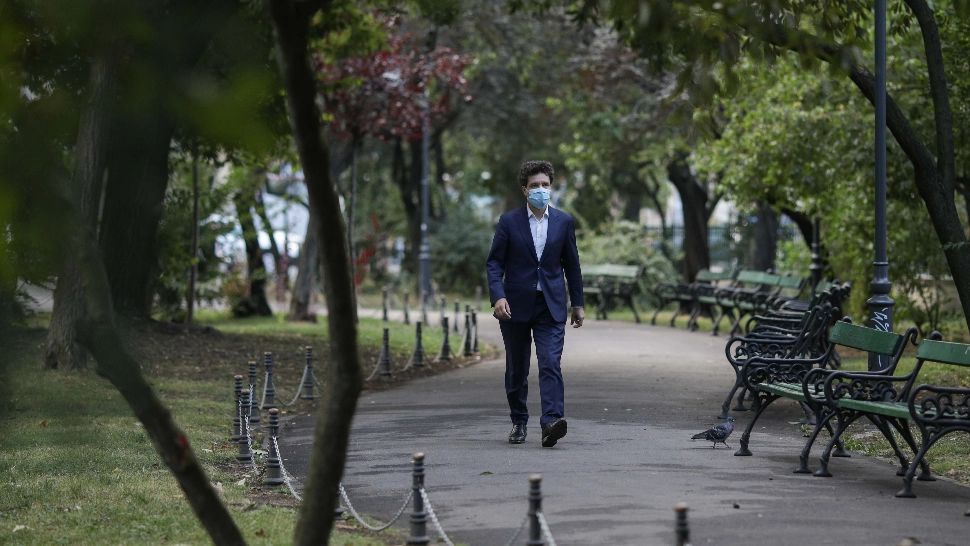 Nicușor Dan spune că Primăria nu are bani pentru a cumpăra ELCEN. Foto/Inquam